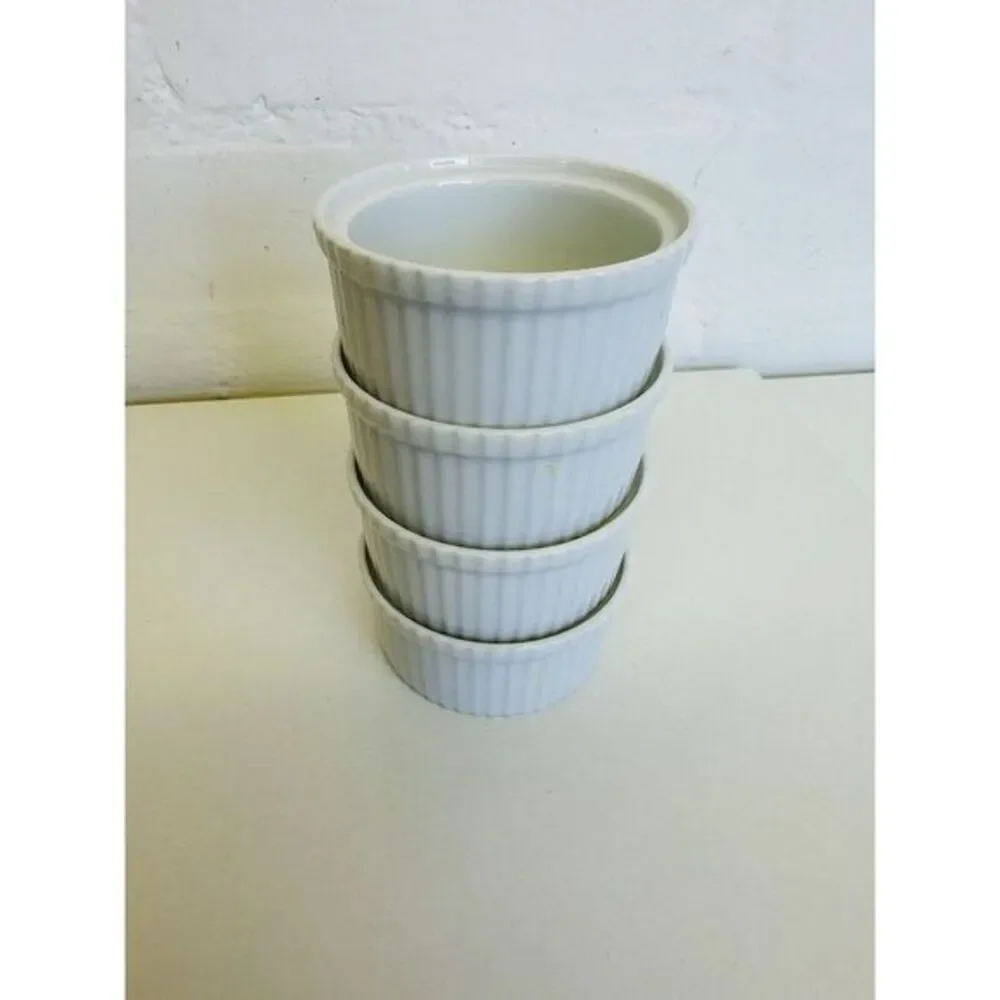 Set Of 4 White‎ Oven Proof Vintage White Ramekins Baking Dishes See Photos